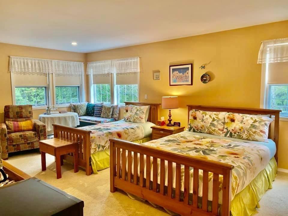 Seafarers Bed & Breakfast Tofino Kültér fotó