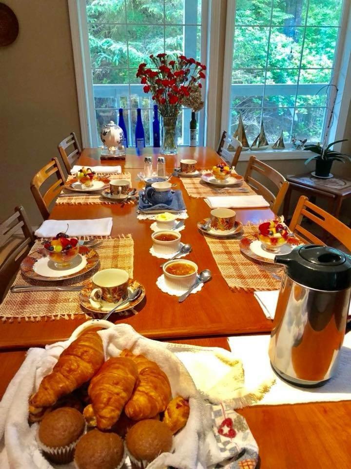 Seafarers Bed & Breakfast Tofino Kültér fotó